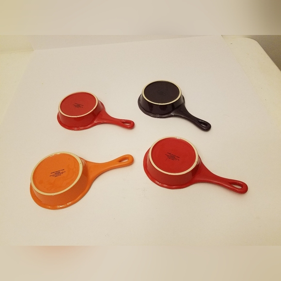 Set of 4 Modern Gourmet Foods Stoneware 5" Pie Tart Quiche Baking Dish - Picture 4 of 13